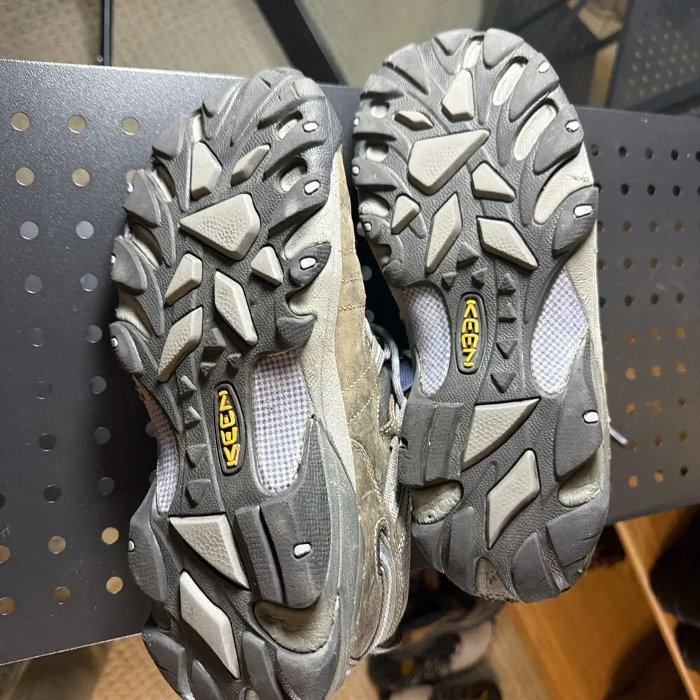 KEEN Targhee II Low Waterproof Leather Hiking Shoes Women’s Size 9.5